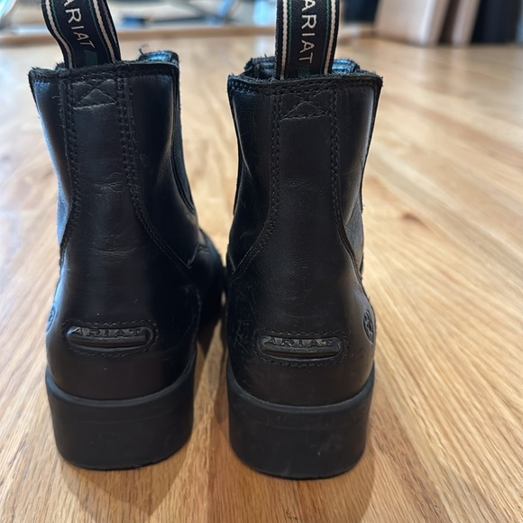 Ariat paddock boots size 1 - Picture 3 of 3